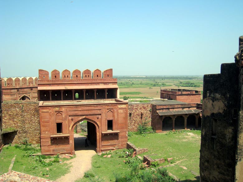 Elephant Gate Fatehpur Sikri