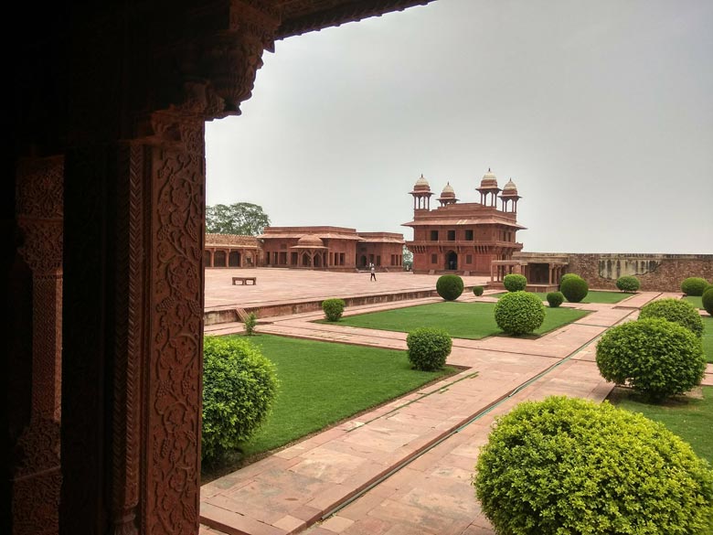 Fatehpur Sikri Gardens