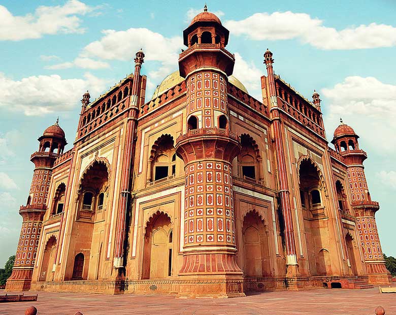 Safdarjang's tomb