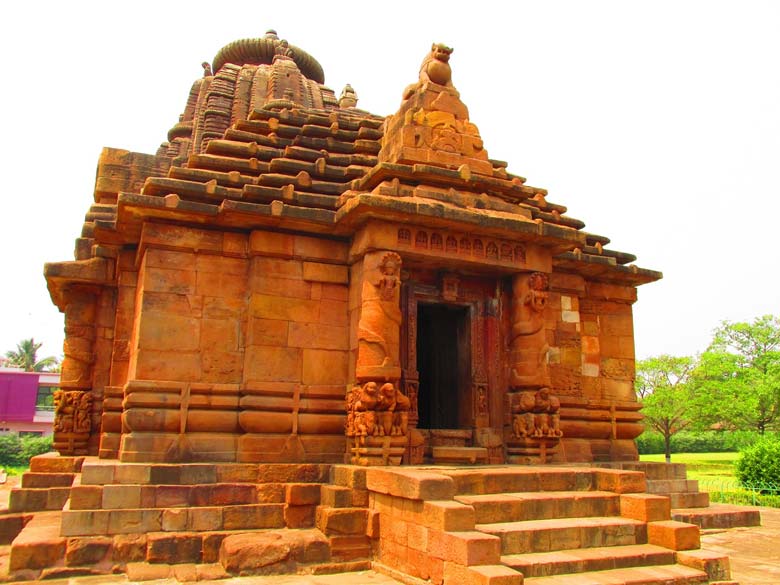 Rajarani Temple Bhubaneswar Odisha