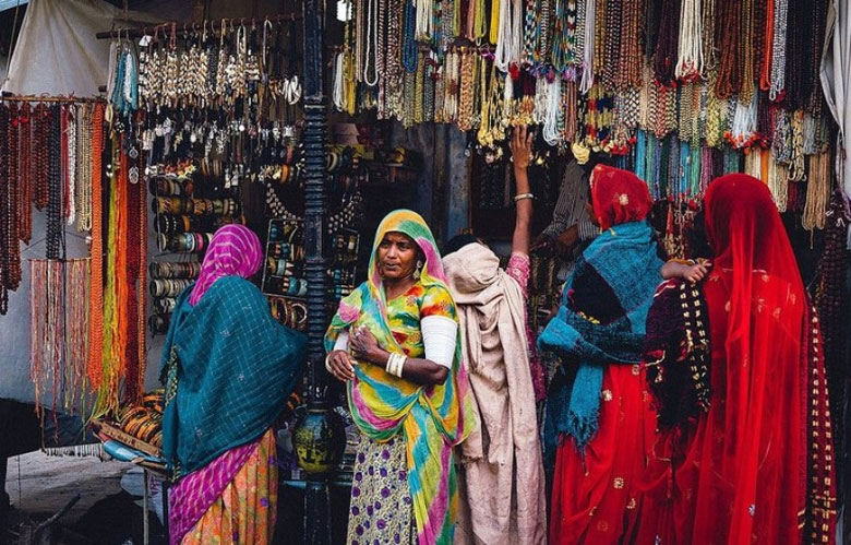 Shahganj Bazar