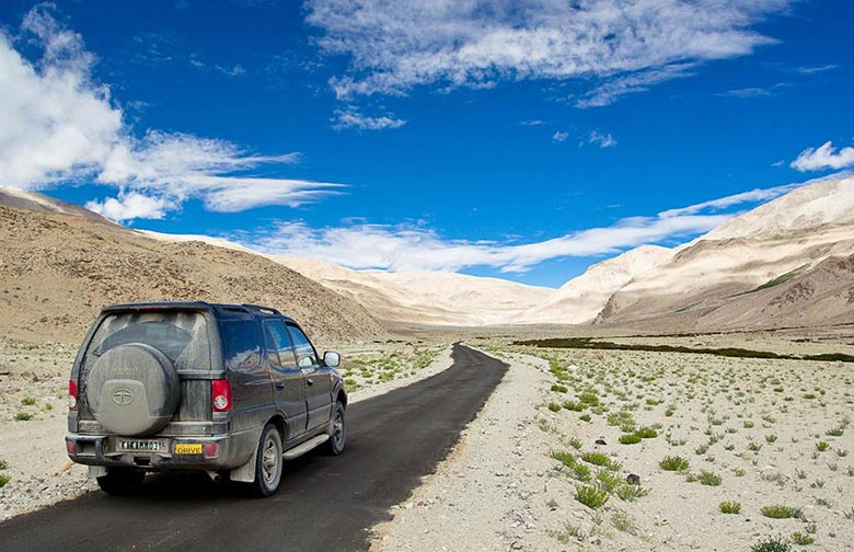 Jeep Safari in Ladakh