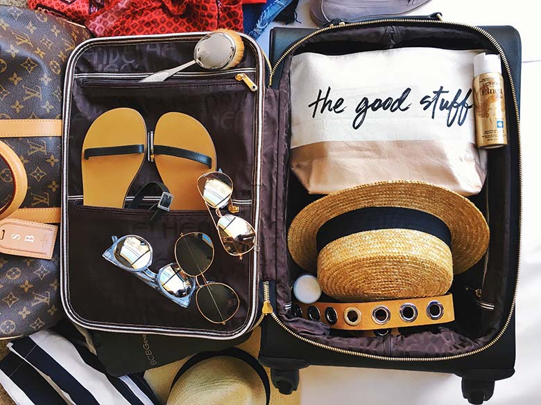 Necessary things to carry while travelling