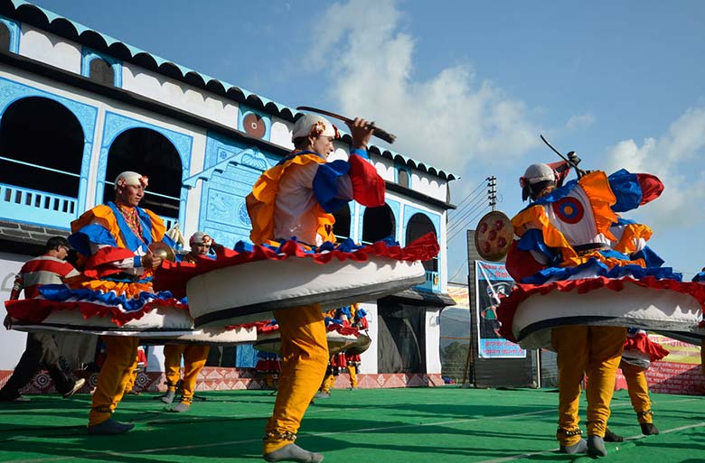 Tukhstanmo Dance