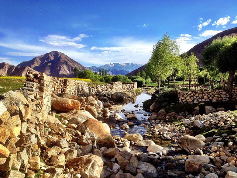 Travel to Nubra Valley