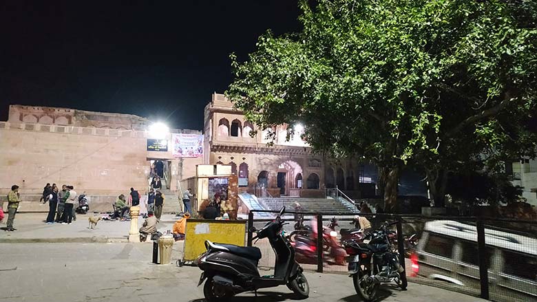 Laxman Mandir