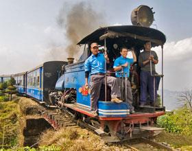 holiday packages to darjeeling