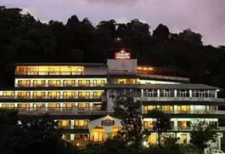 Country Inn & Suites, Mussoorie