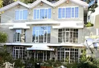 East Bourne Resort, Shimla