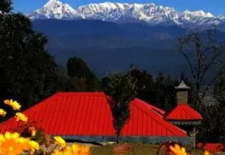 HIMALAYA DARSHAN RESORT, KAUSANI