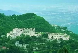 Jaypee Residency Manor