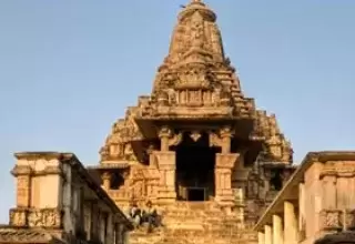 Khajuraho & Bandhavgarh Tours