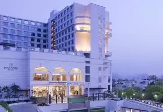 HOTEL PICCADILY, DELHI