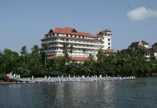 WELCOMHOTEL RAVIZ ASHTAMUDI, KOLLAM
